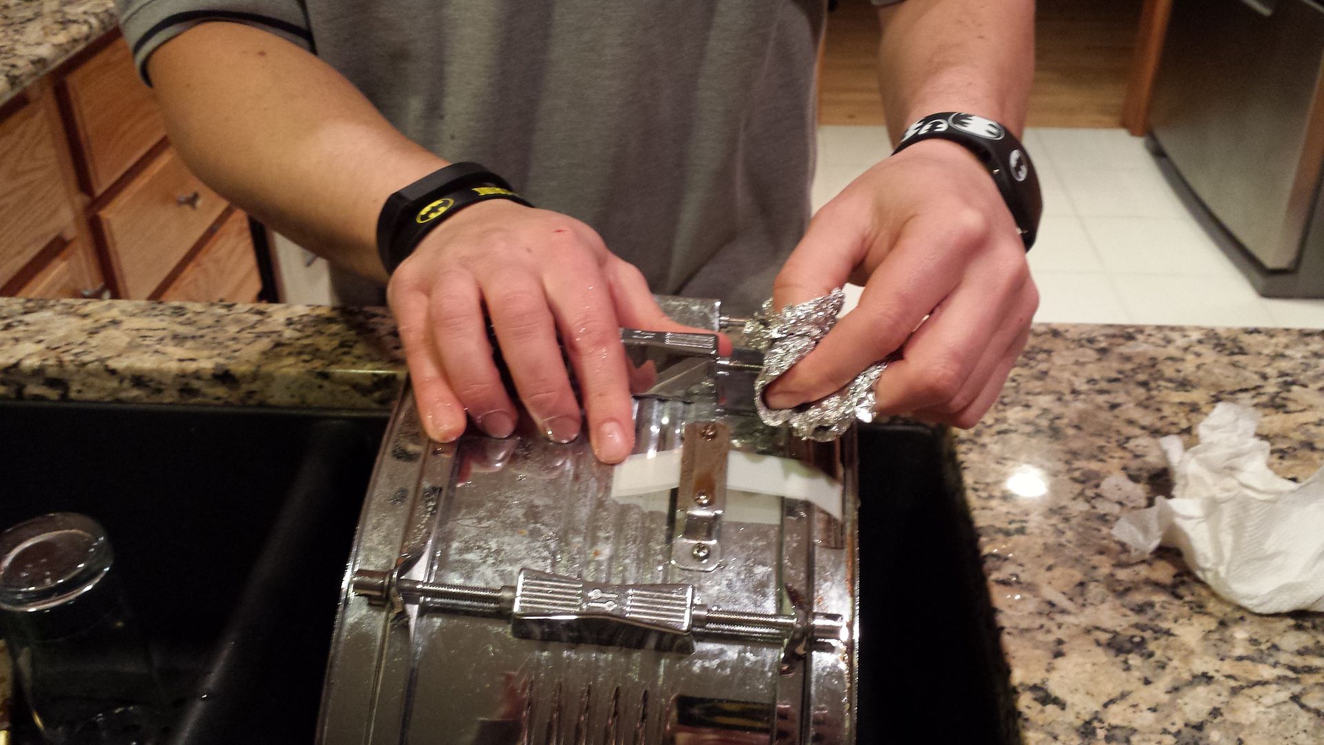 Aluminum Foil for cleaning Chrome